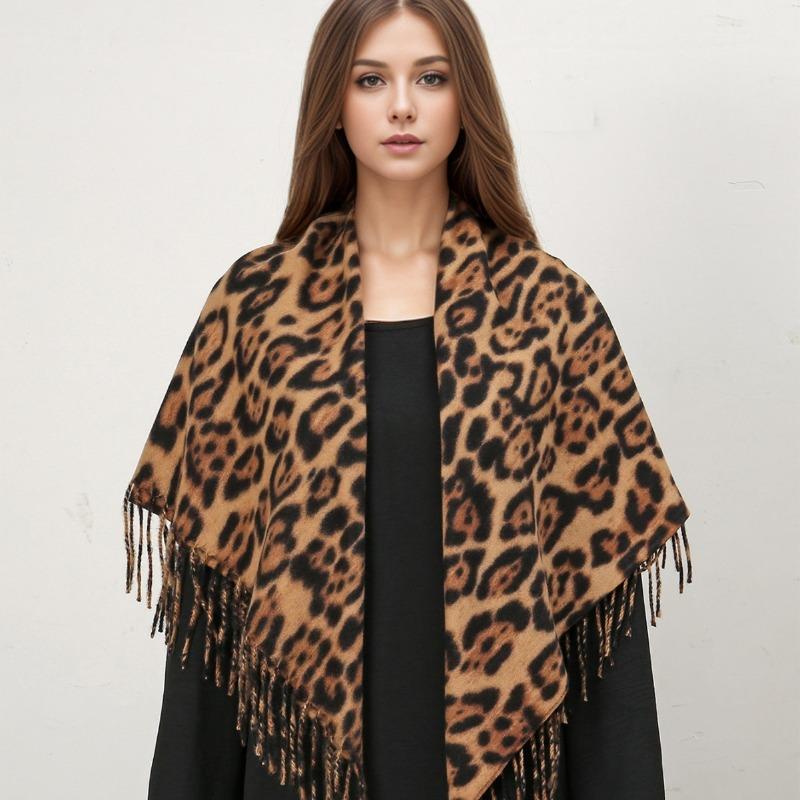 Leopard Print Pattern Imitation Cashmere Warm Shawl Autumn and Winter Popular Versatile Women's Scarf Short Fringed Long