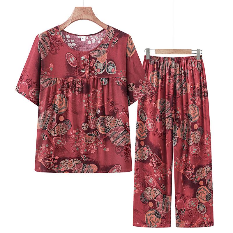 

2026 Summer Two-Piece Set: Short-Sleeve T-Shirt for Moms & Grandmas – Stylish Apparel for Middle-Aged and Elderly Women 4XL (suggested 70-80 kg)