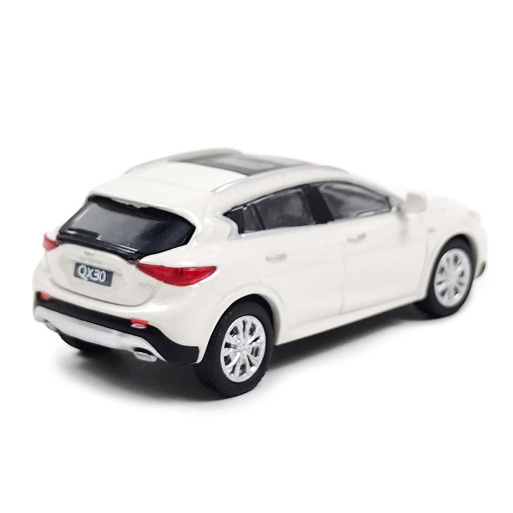 Paudi Model Infiniti QX30 2017 Model Car Mini Car Collection White Finished Product 1/64