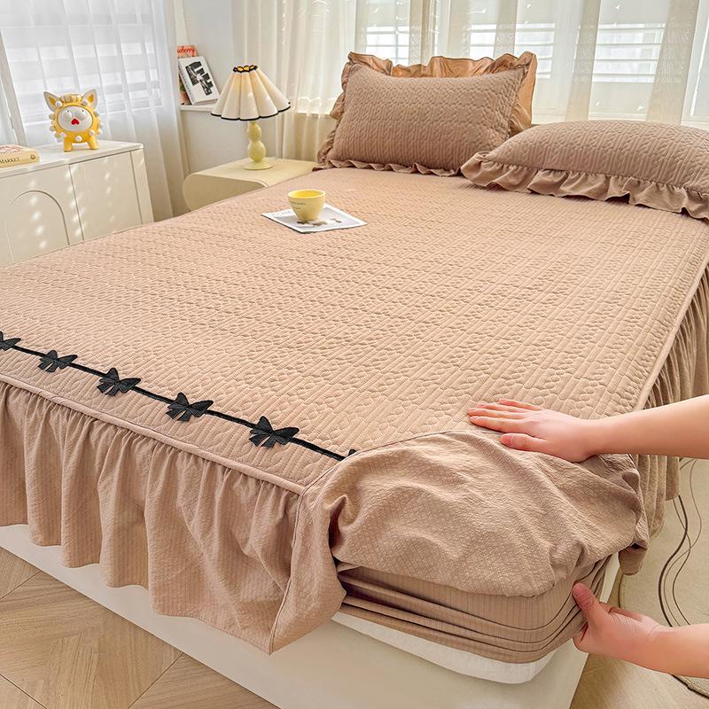 A-Grade Crinkled Double-Layer Bed Skirt & Cover: Non-Slip, Machine-Washable Mattress Protector