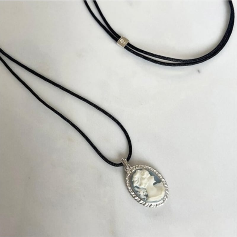 The Aperture Vintage Blue Cameo Necklace Sterling Silver (TA4196A023)