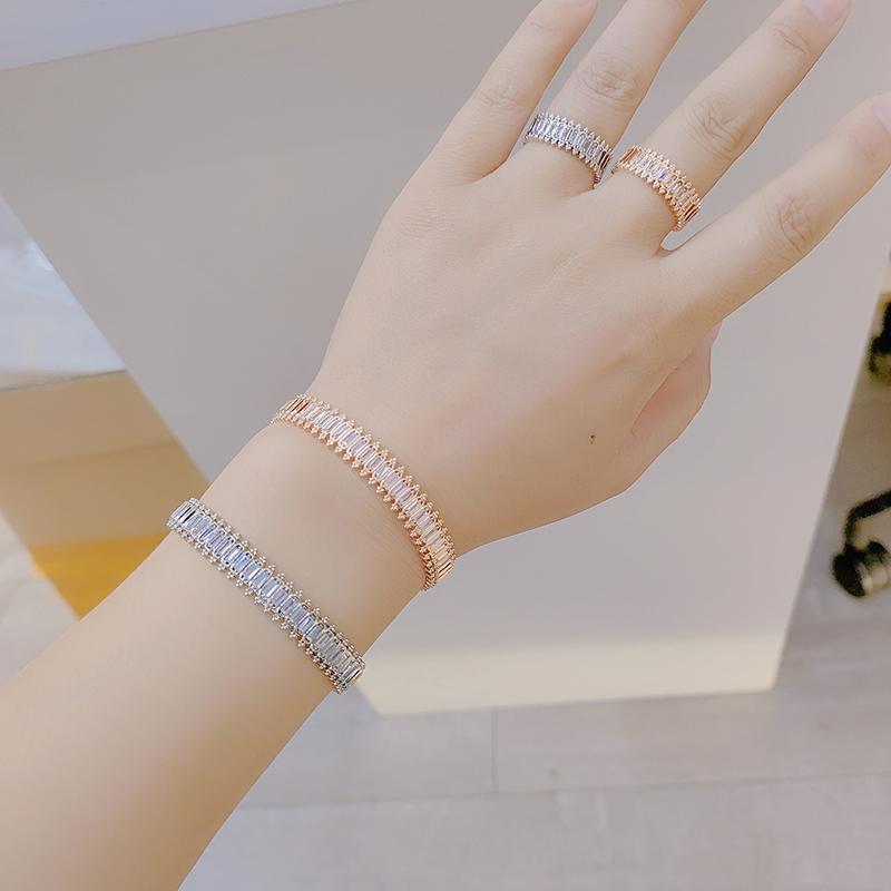 Charm 2 Pieces Women 'S Bracelet And Ring Set Simple Open Design Zircon Elegant Accessories Popular Gala Gifts For Mom /Girl