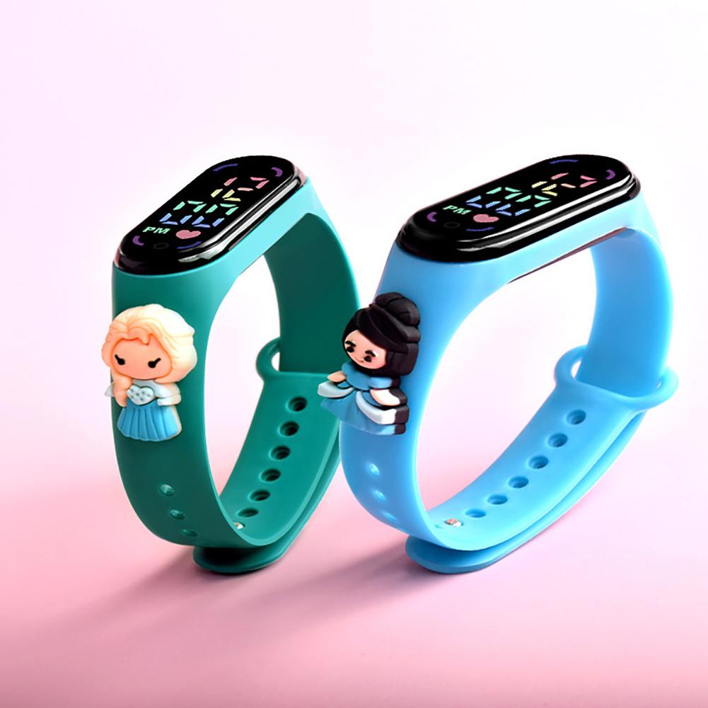 Reloj Electrónico Deportivo para Exteriores para Niños con Muñeco de Dibujos Animados Anime, Reloj Digital con Funciones de Calendario, Hora y Mes