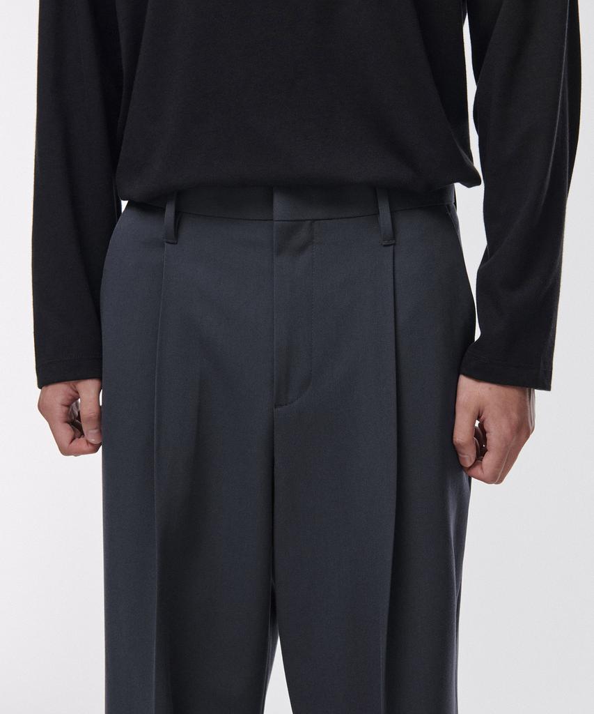 Musinsa Standard Narrow Belt One-Pleat Wide Slacks [Iron Gray]