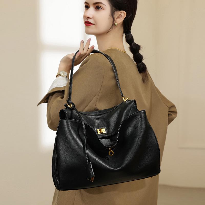 Women's Large Capacity 2024 High-End Cowhide Crossbody Underarm Tote Bag
