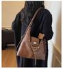 2025 Retro Women's Large-Capacity Underarm Bag - Fashionable Autumn/Winter Tote Backpack