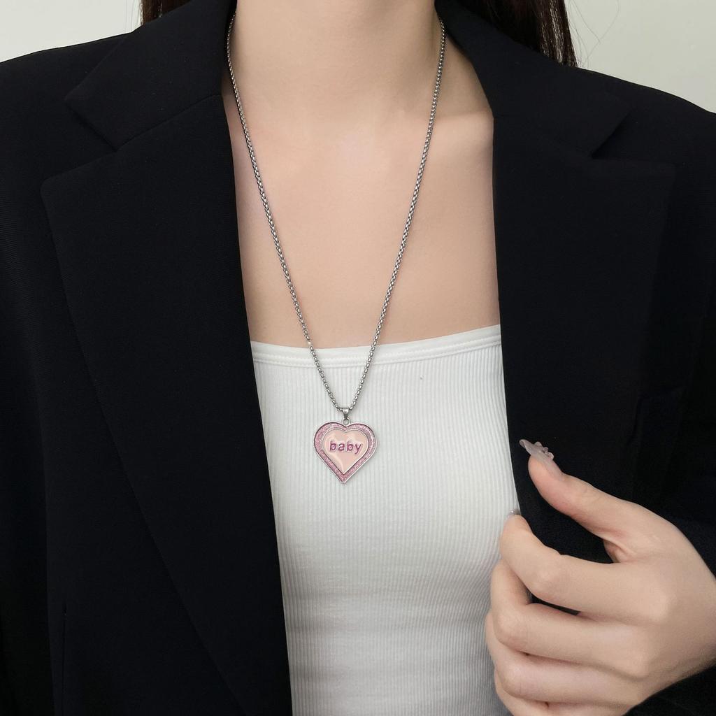 Titanium Steel Necklace Female Sweet Cool Wind Love Pendant Necklace Hip Hop Fresh Street Long Sweater Chain