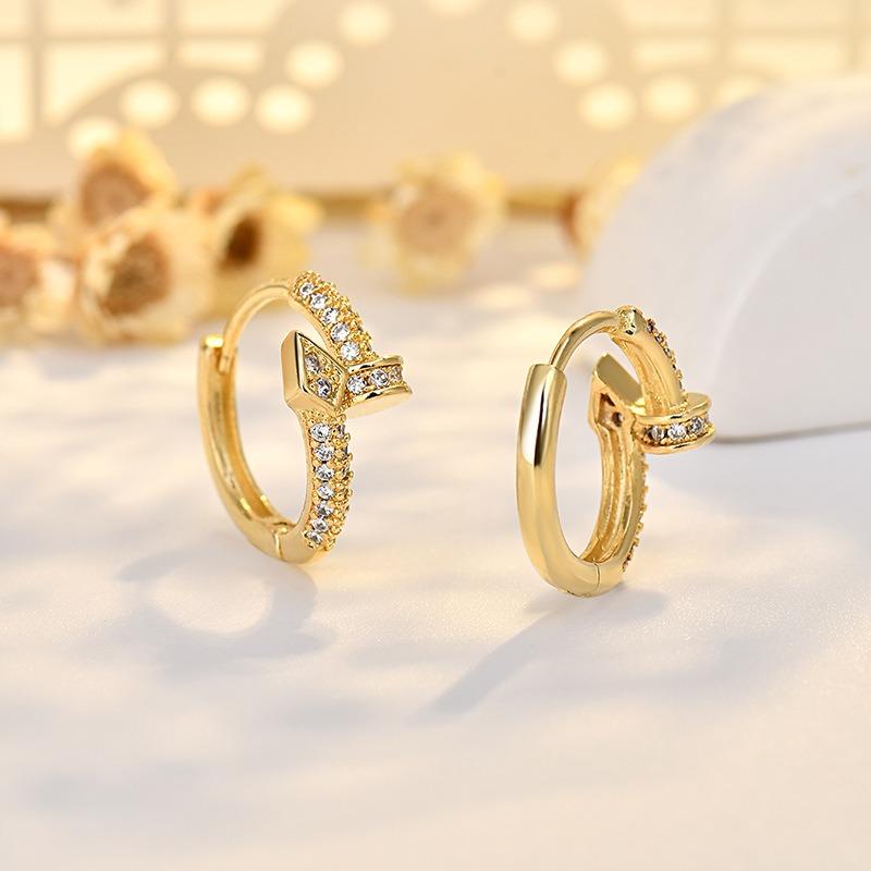 Neue High-End Ohrringe Super Flash Voll Diamant Modische Goldene Schlange Ohrbügel Ohrringe