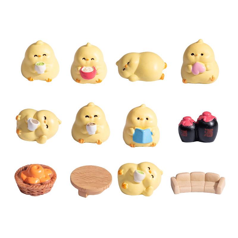Micro Landscape Cute Casual Happy Chicken DIY Baby House Decoration Accessories Gardening Table Top Car Decoration