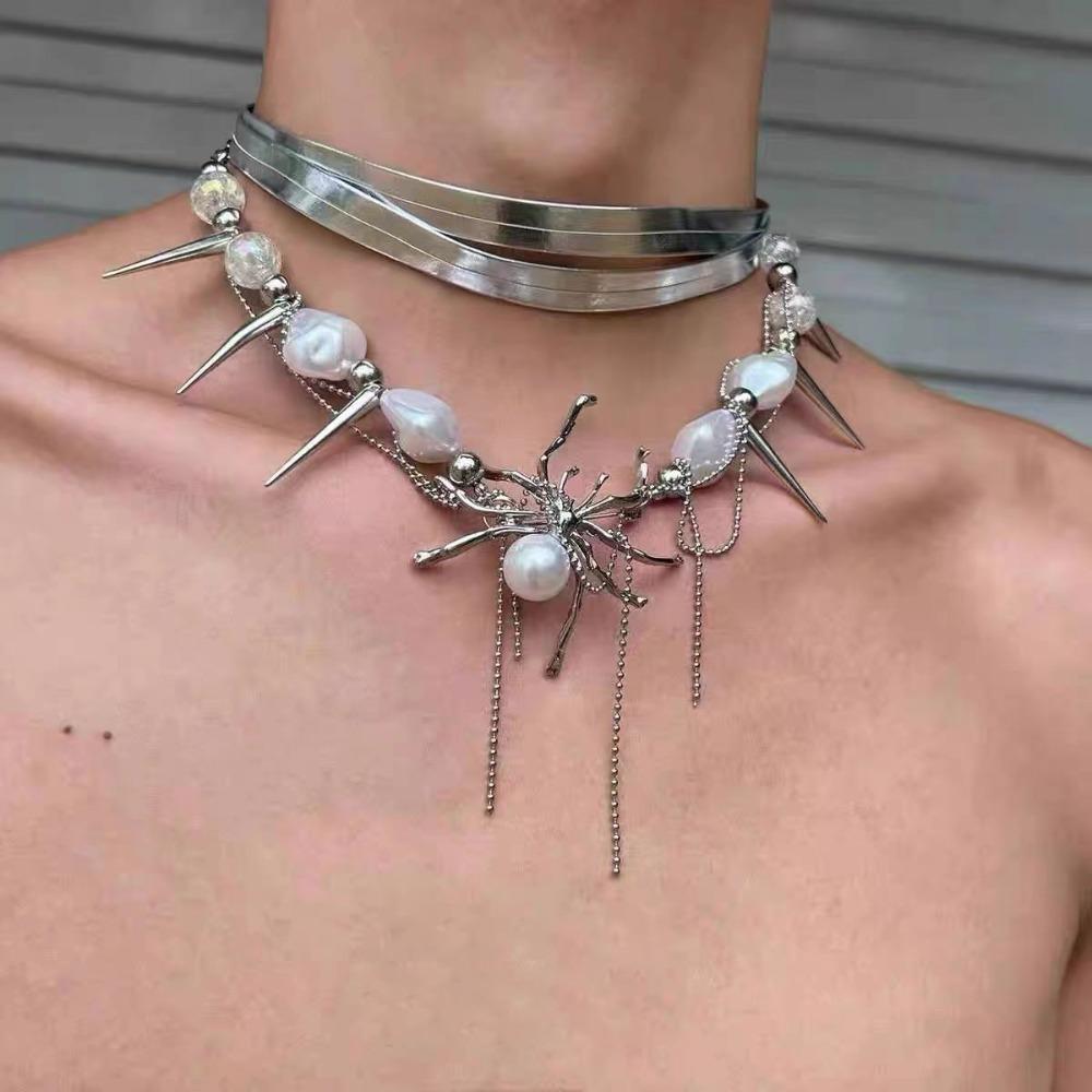 Exagéré Punk Couleur Argent Étranger Araignée Perles Baroques Rivets Chaîne Frange Multi-couches Collier pour Femmes Bijoux Y2k