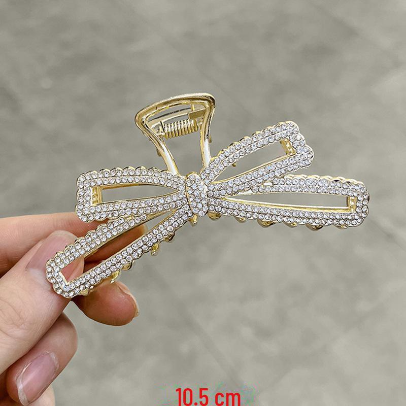 Shark Clip 2022: Fashionable Butterfly Hair Claw, Elegant Large Floral Design for Ponytail and Back of Head Styling