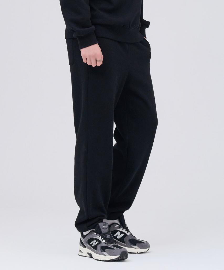 CHASECULT Unisex Essential Fleece-Lined Jogger Pants - Black