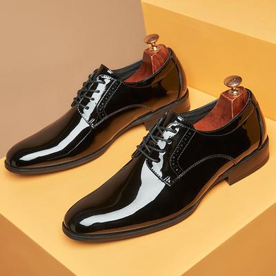Mode Gentleman Mode Neue Herren Glänzende Spitz Schnürschuhe Business Derby Schuhe Männlich Luxus Designer Heimkehr Hochzeitskleid Schuhe