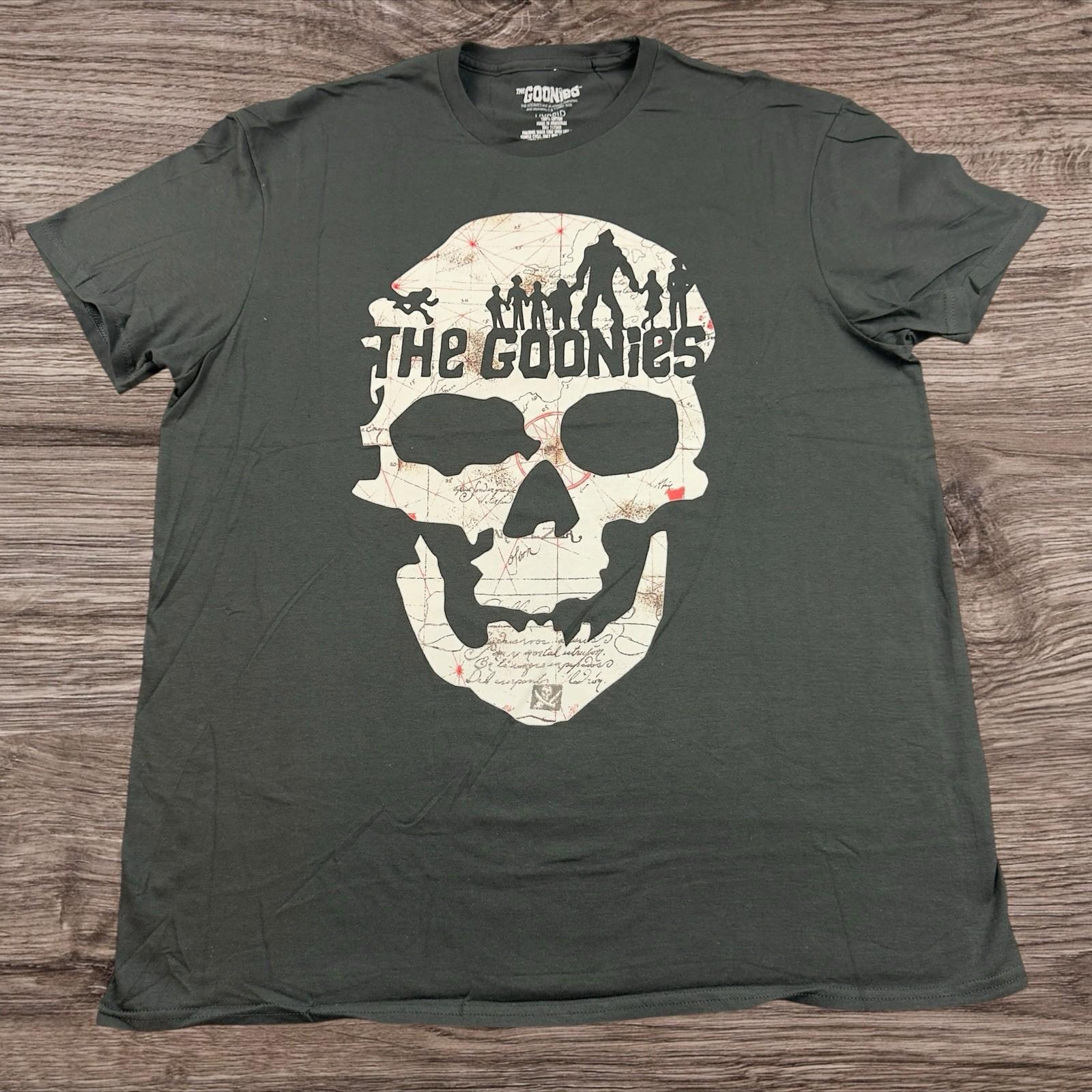 The Goonies Skull Map Graphic Adult Size Large Unisex T-Shirt S