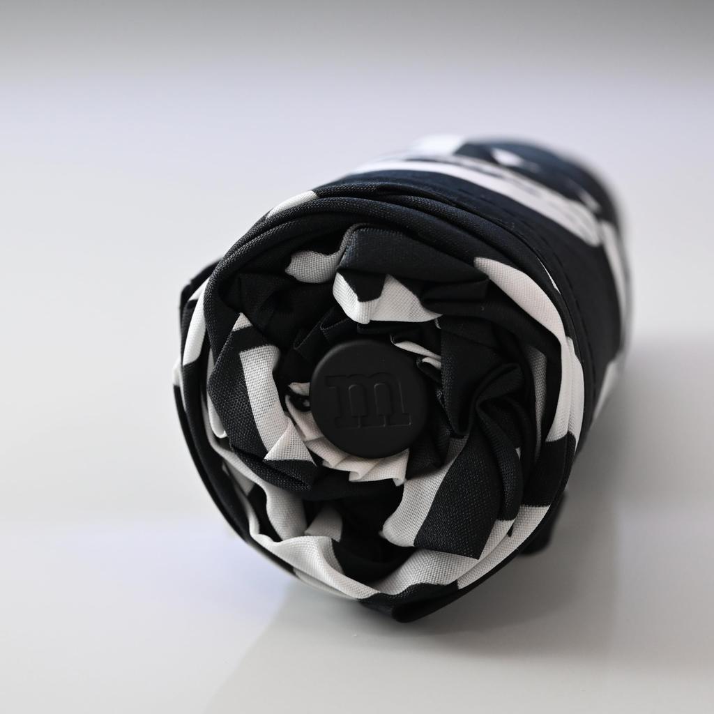Marimekko Regenschirm zum Klappen für Damen und Herren, Schwarz und Weiß, 41399 041399 910 (93719-910)