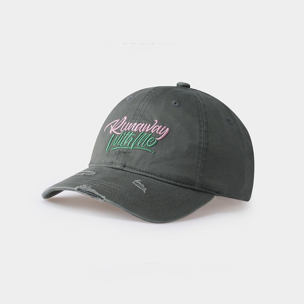 Vintage Adjustable Unisex Vintage Cap for Outdoor Hiking and Mountaineering