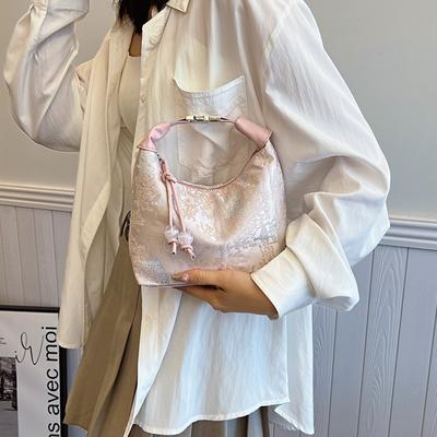 New Chinese Style Retro Bag Women's 2025 New Silk Jacquard Handbag Fashionable and Simple Shoulder Messenger Bag