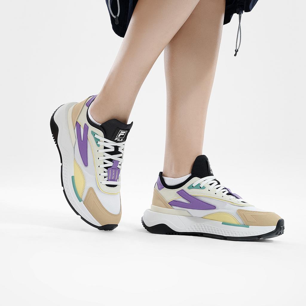 Fila Pioniere Comfortable Fashion Synthetic Leather Shock Absorbing Low Top Running Shoes Women Running Shoes Beige F12W423109FBC