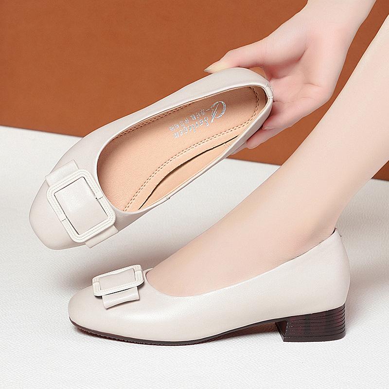 Fashion Genuine Leather Women's Shoes Elegant Office Ladies Shoes Women Casual Low Heeled Shoes Square Heel Sandals Slip on Woman Flats