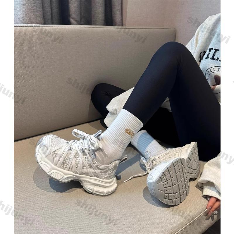 Fashion Women's Platform Sneakers 2025 Summer New Mesh Breathable Height Increase Sports Shoes Fashion Lace Up Comfortable Casual Shoes
