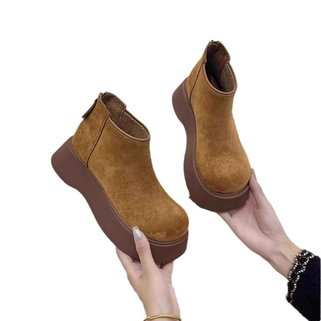 Thick-soled Winter Snow Boots Women's 2025 New Round Head Fleece Short Boots Muffin Back Zipper British Cotton Shoes