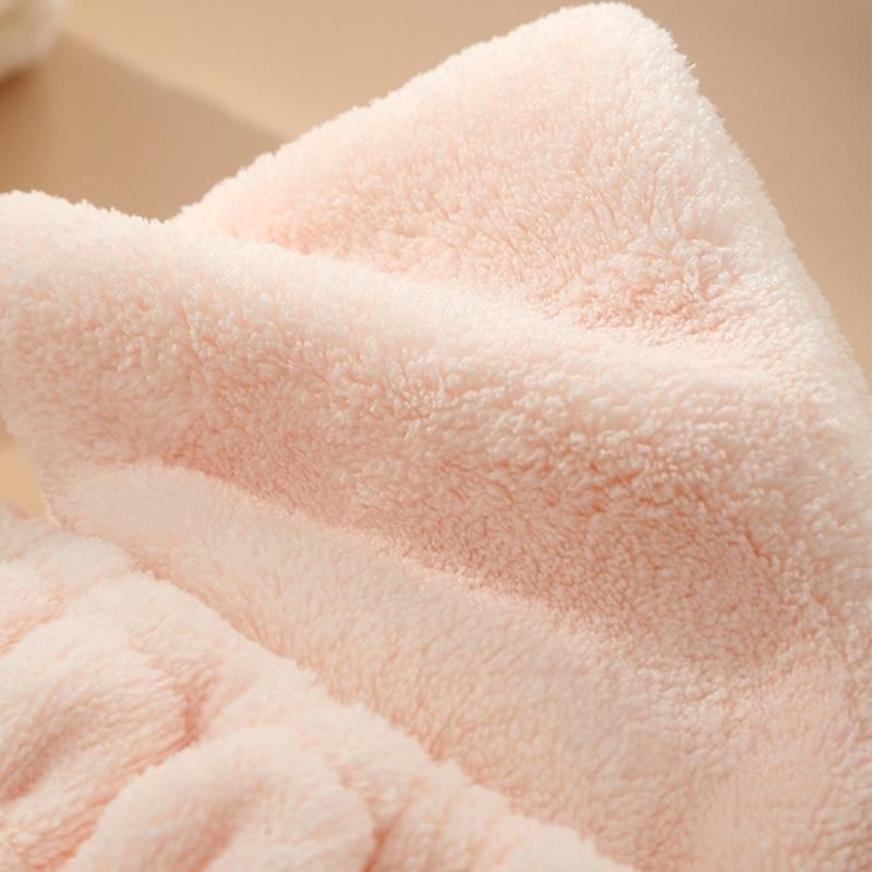 Soft and Absorbent Piggy Heart Headband for Daily Skincare and Makeup Removal Soft Plush Furry Hairband