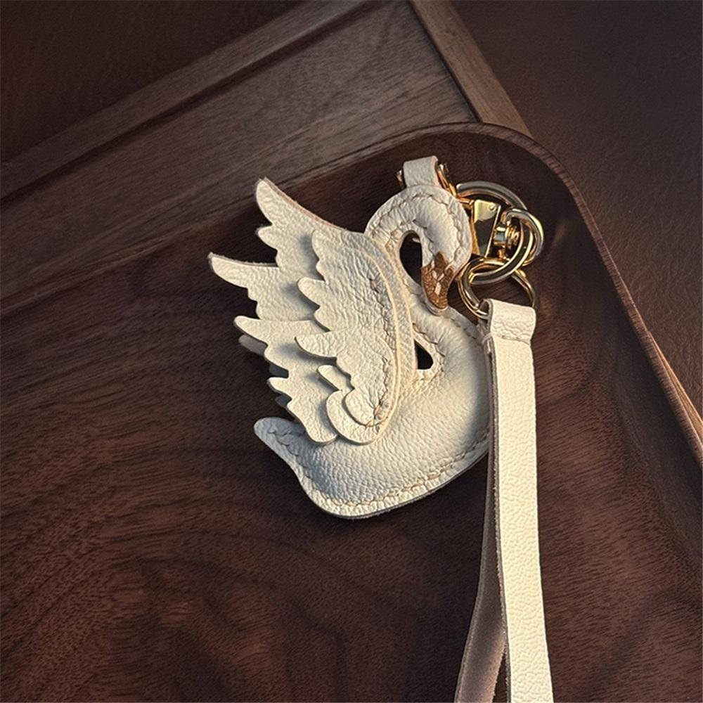 White Swan Leather Handmade Exquisite Bag Charm Car Keychain Pendant
