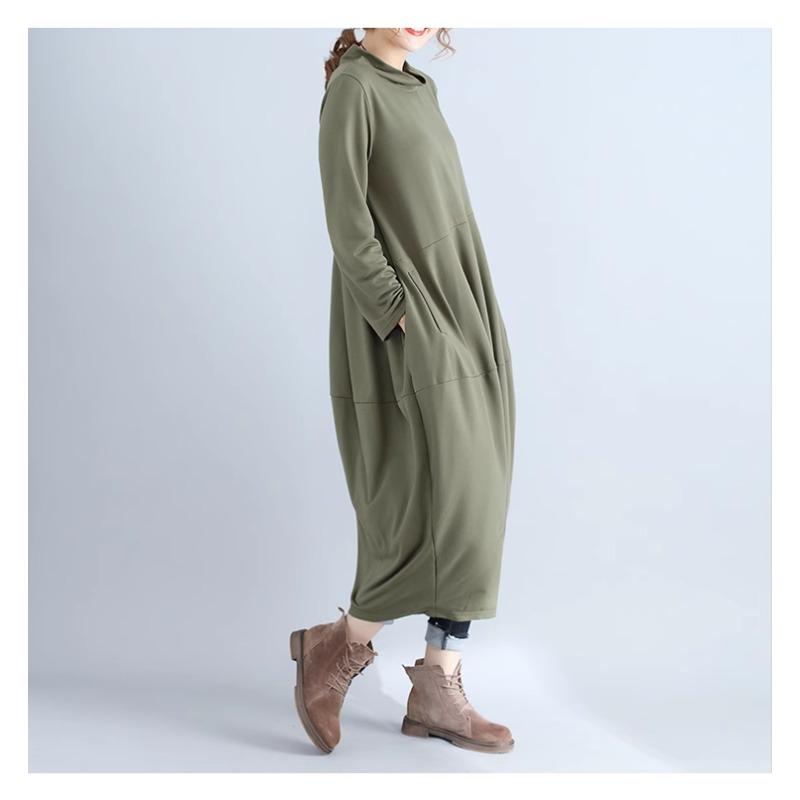 A Semi-high-neck Long Dress Is Pieced Together with A Long-sleeved Dress