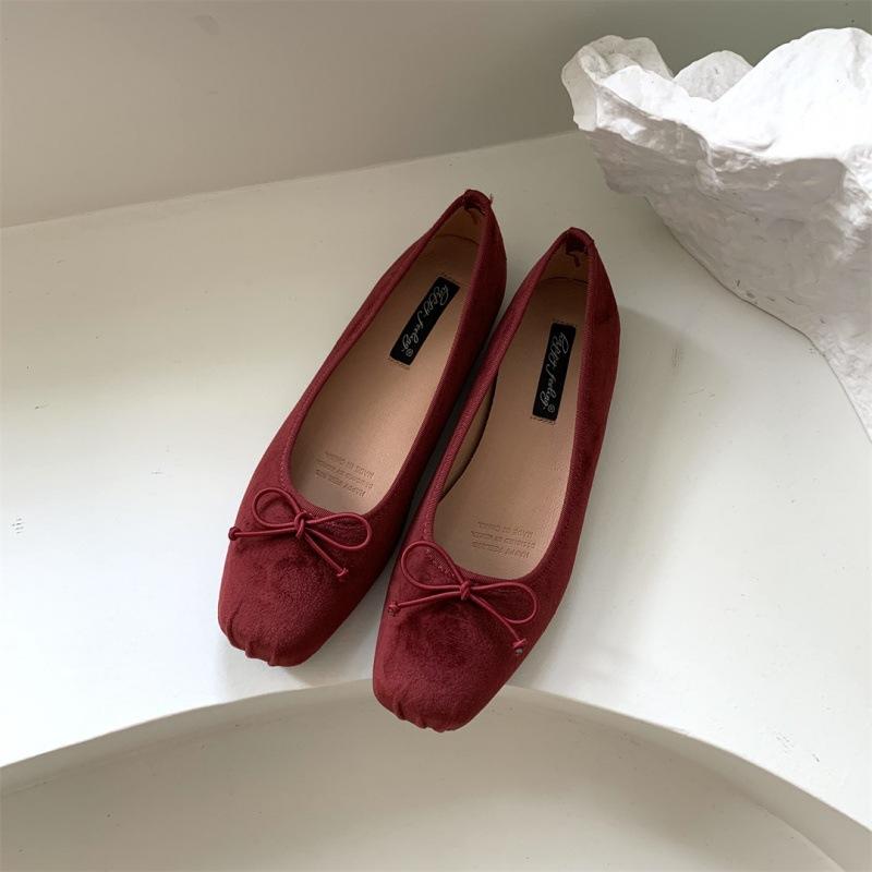 

Весна и осень 2025 новая модная обувь Мэри Джейн в стиле ретро с высоким чувством, женская обувь под юбку, нежные вечерние туфли 40