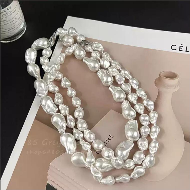 Light Luxury Temperament Irregular Baroque Pearl Necklace Women's New High-end Style Necklace Sweater Chain Lock Bone Chain