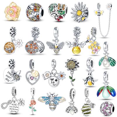 Miedziana Delikatna Seria Pszczół Koraliki Zawieszki Miedziany Wisiorek Trzmiel Pasuje do Otworu o Średnicy 4 Mm Bransoletka Bangle Prezent DIY