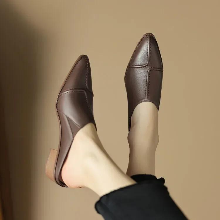 

Мода 2025 Бао-голова Полушлепанцы Женские Весенне-летняя обувь Грубые Сандалии Острый носок Ленивые Средний каблук Магглы 40 коричневый