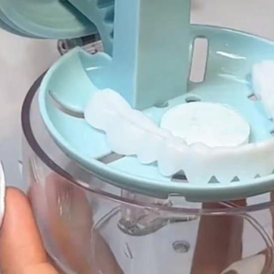 Aligner Cleaning Container Retainer Case with Mirror, Removal Tool, Brush, Leak-Proof Denture Invisible Braces Box Bath Holder, Dental for Orthodontic