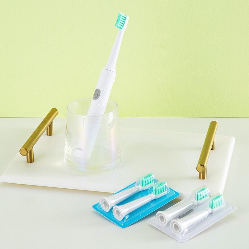 HYUNDAI X6 Sonic Electric Toothbrush with 5 Brush Heads CN plug (adapter included)