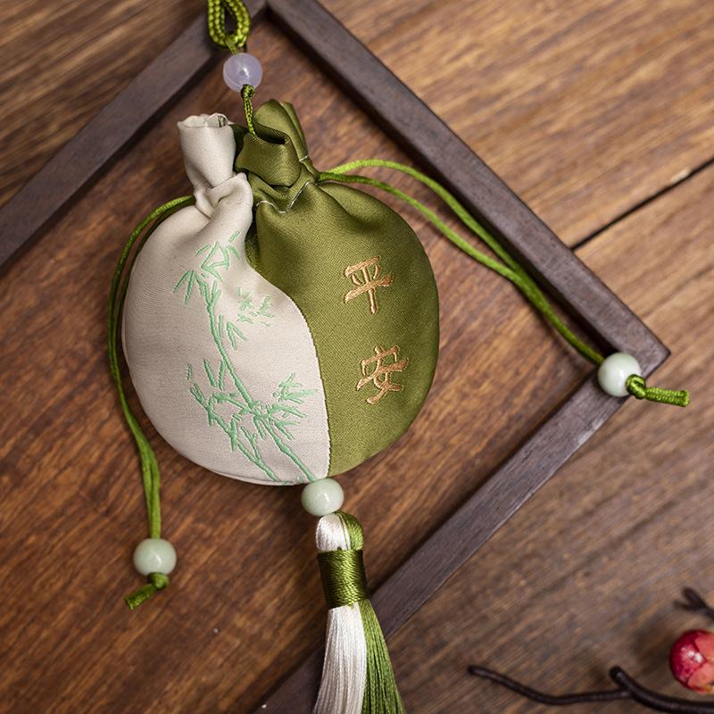 

Маленькая сумка-саше, сумка Fukufu, парчовая сумка Fukufu для ручной клади, автомобильная подвеска Oshou, фестиваль лодок-драконов, сумка-саше 7*9cm【about】