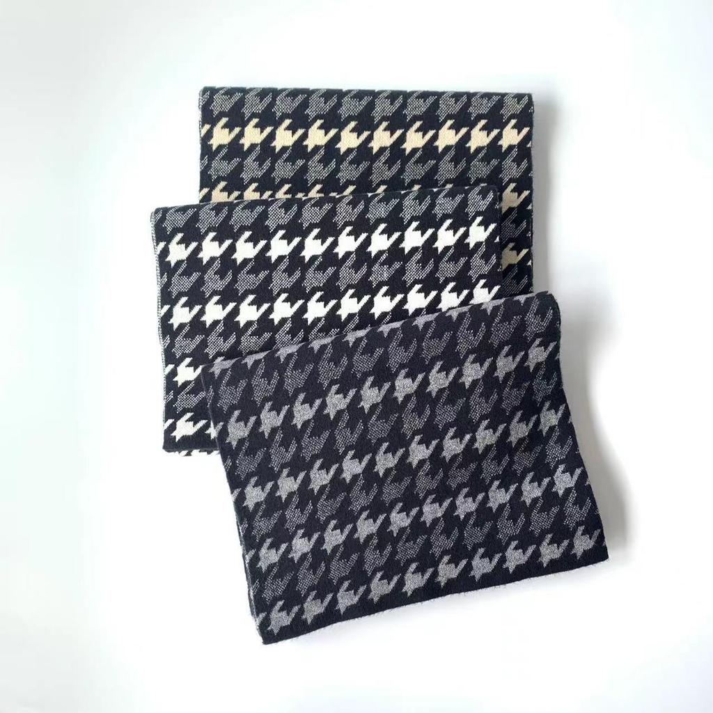 Men's High-End Classic Cashmere Jacquard Neck Warmer Scarf