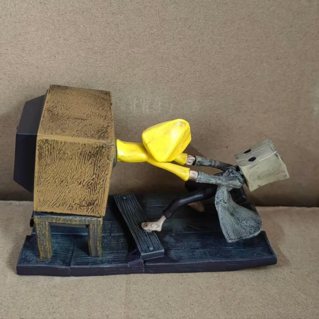 Little Nightmares 2 Limited Edition Luminous Anime Figure Ornament Boxed Model