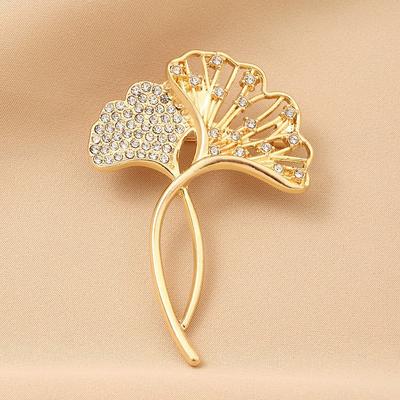 Nischendesign Ginkgo Biloba Brosche High-End Sense Diamantbesetzte Hohl Anti-Licht Pin Anzug Corsage Schmuck