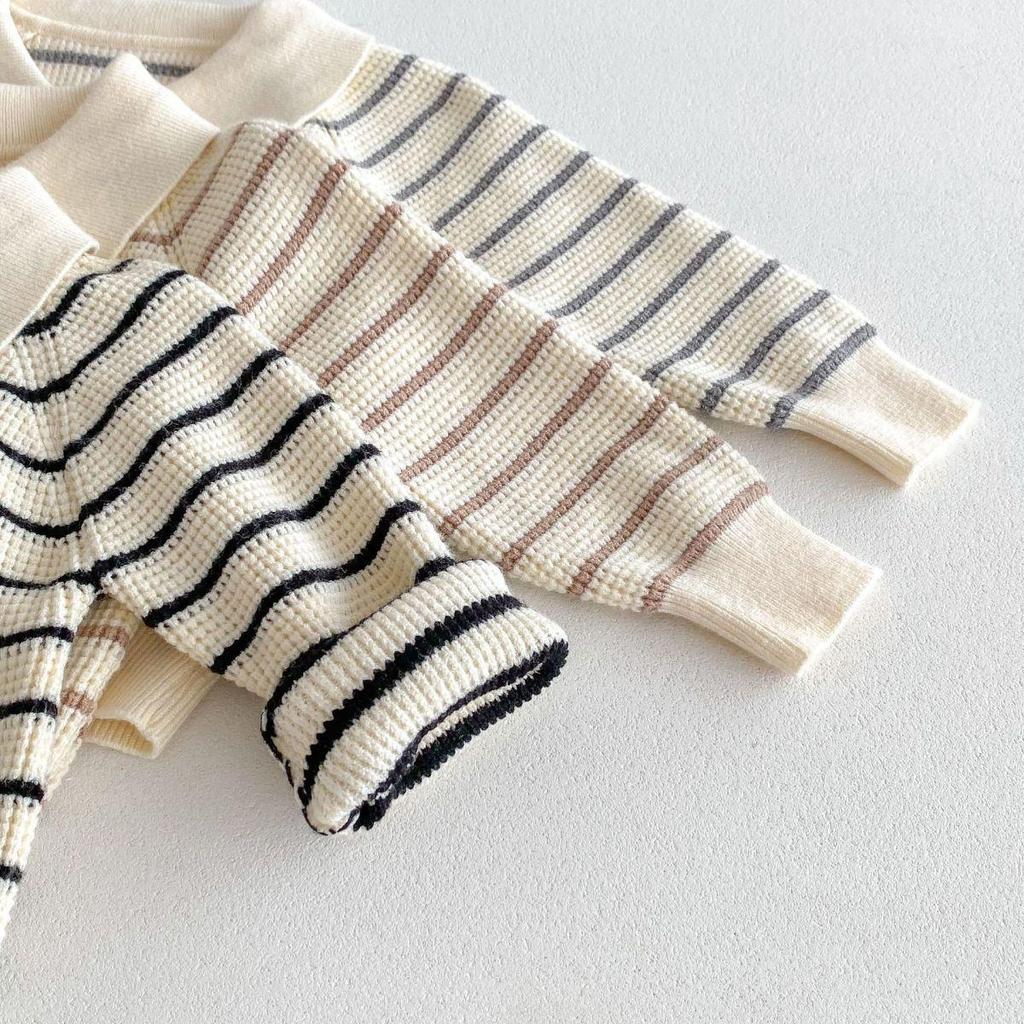 Set Pulover de Toamnă pentru Bebeluși și Salopetă Tricotată - Drăguț și la Modă pentru Primăvară/Toamnă
