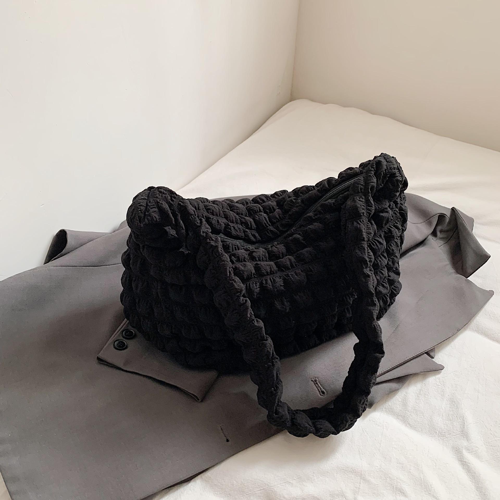 

2025 New Fashion High-end Women s Crossbody Bag Women s Bag Temperament Shoulder Bag Underarm Bag Summer Large Capacity Casual чёрный