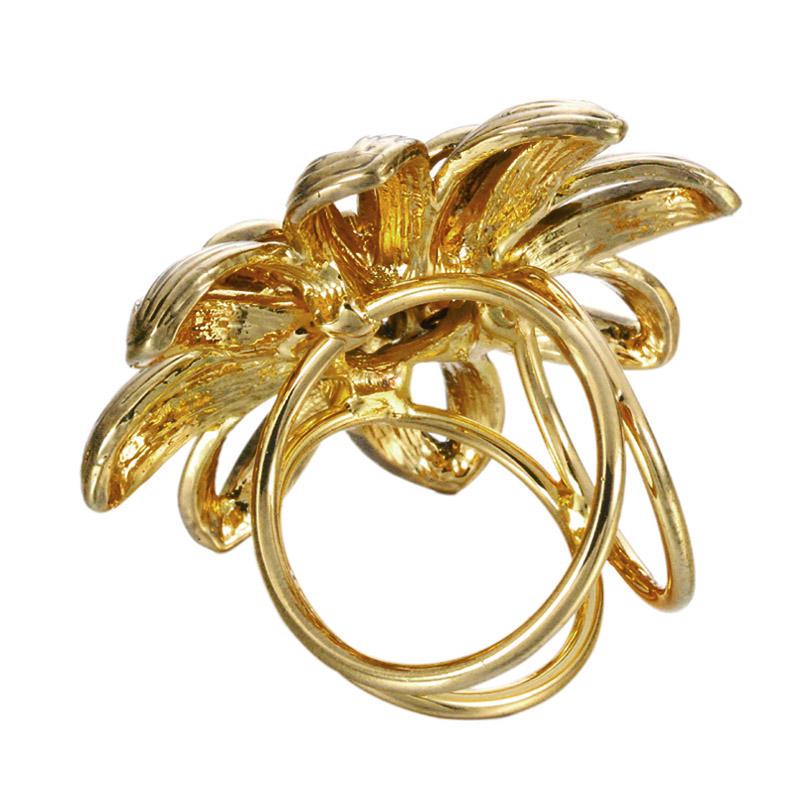 Klip damski Retro Alloy Flower Circle Hollow szal Szaliki Szalik Klamra Euramerican