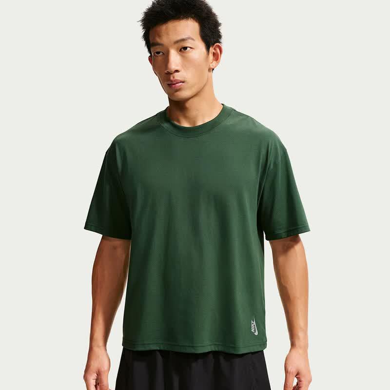 Nike Men's Casual Round Neck Short Sleeve T-Shirt