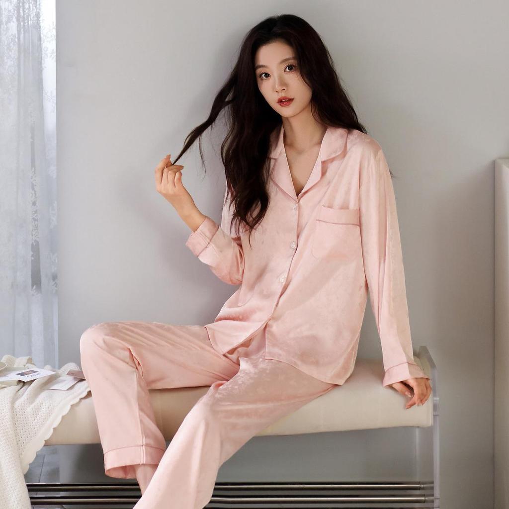 Women's Ice Silk Pajama Set: Spring & Autumn Long Sleeve, Light Luxury Style, Suitable for Indoor & Outdoor Wear.