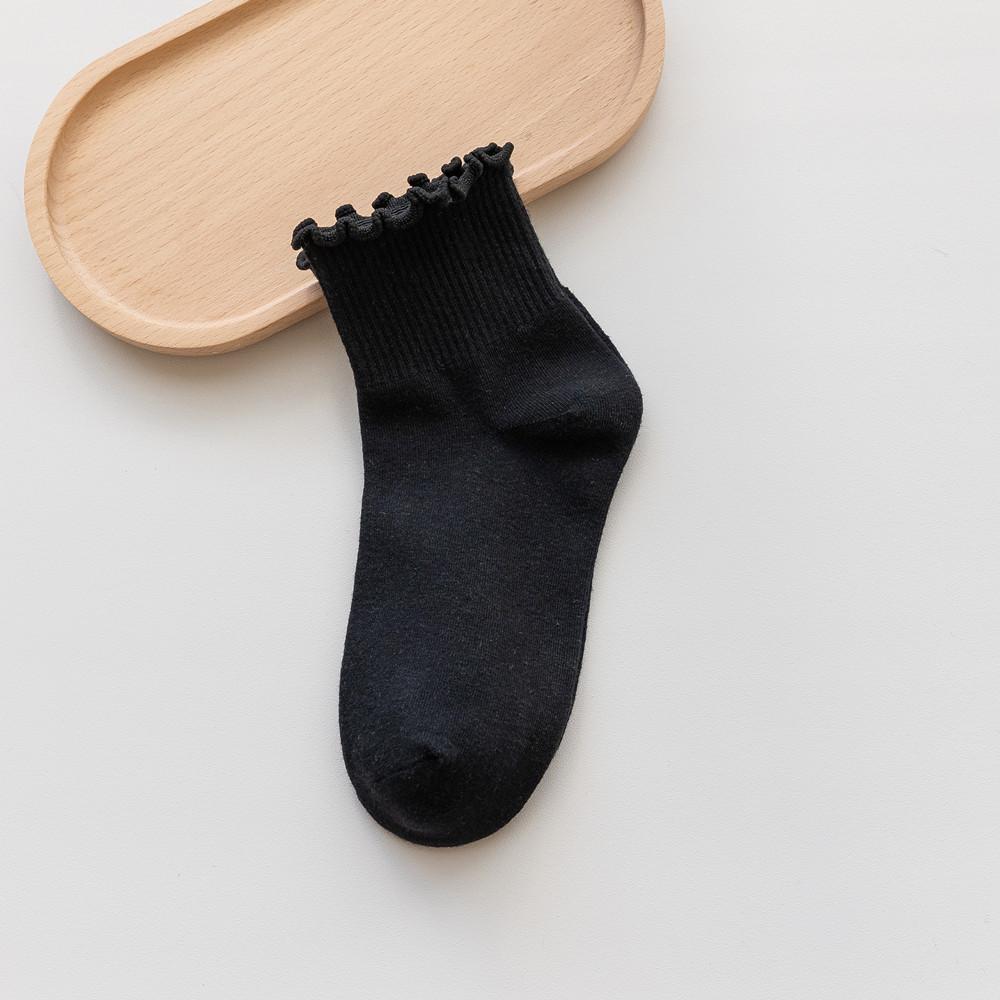 Female Spring and Autumn Lovely All Kinds of Wooden Ear Lace Short Tube Cotton Socks