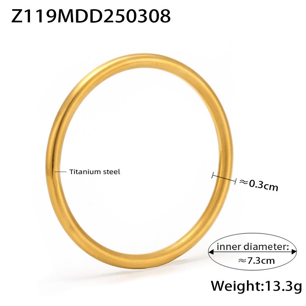 

Trendy Women s Gold-Plated Titanium Steel Bangle – Simple, Versatile Design