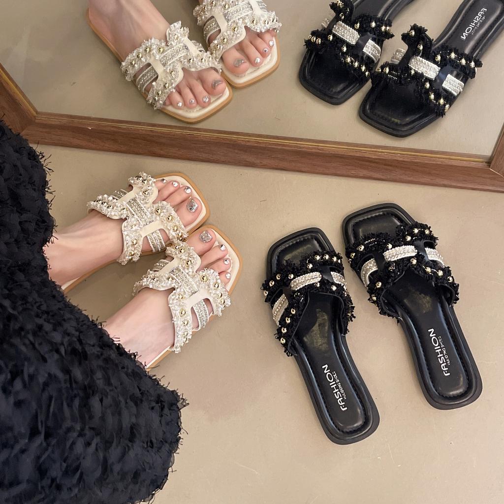2025 summer new Xiaoxiangfeng outer wear flat-bottomed slippers female summer fairy versatile fashion soft-bottomed beach sandals