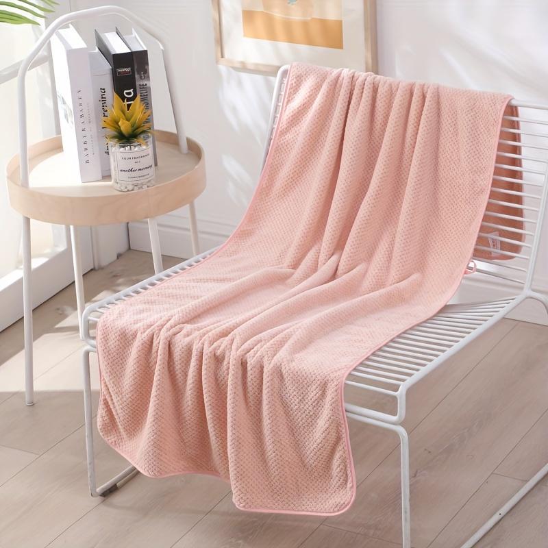 1pc Lightweight Breathable Bath Towel, 70×140cm, Pineapple Lattice Soft and Comfortable Bath Towel, Coral Fleece Bath Towel 70x140cm розовый