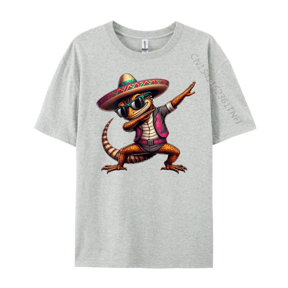 Dabbing Lizard Sombrero Poncho Cinco De Mayo Mexican Streetwear Men Printed T-Shirt