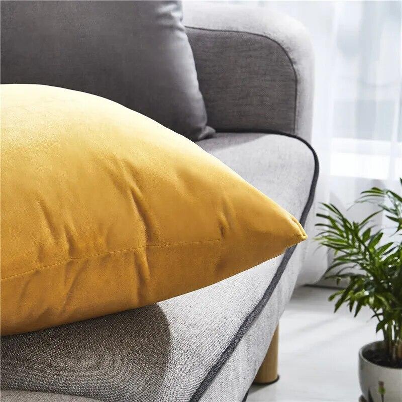 Solid color velvet pillowcase huddle pillowcase Nordic vintage style cushion cover home