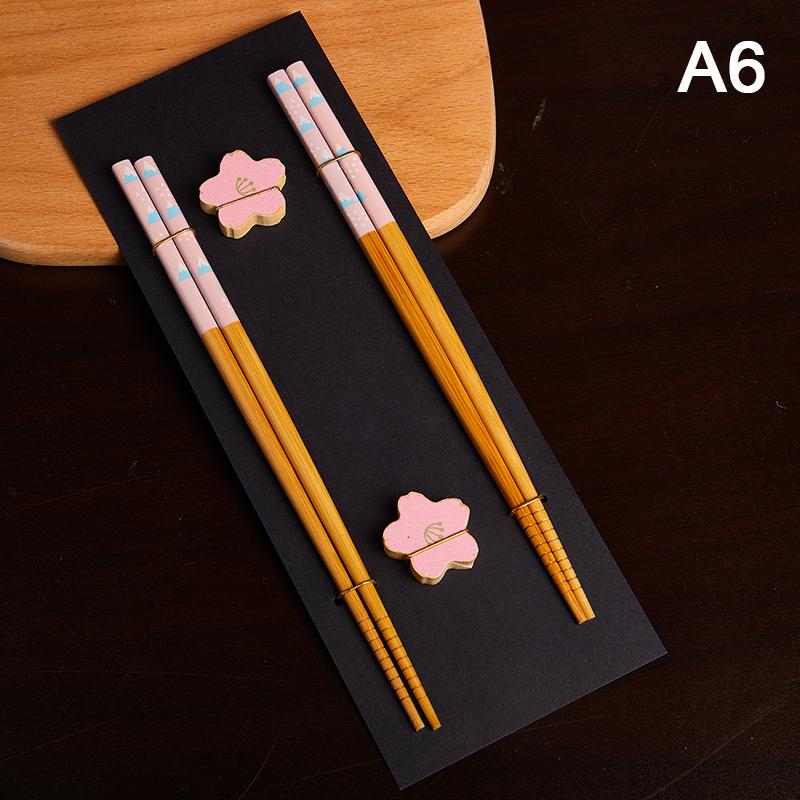 

2 пари китайських паличок для їжі японські корейські для суші палички з масиву дерева набір паличок для їжі з підставками весільний подарунок A6